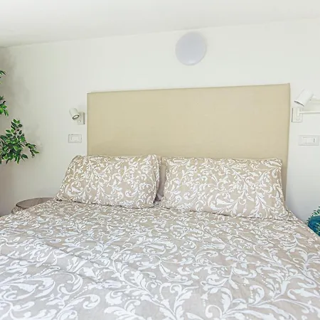 Monolocale Romantico Le Conserve 別荘